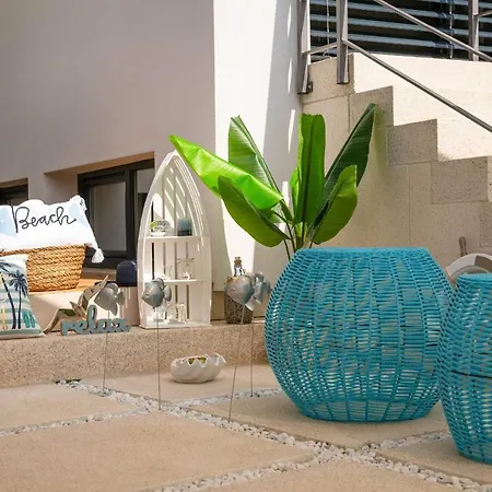 Villa La With Stalactite Cave And Pool Bar