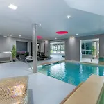 La With Stalactite Cave And Pool Bar Villa